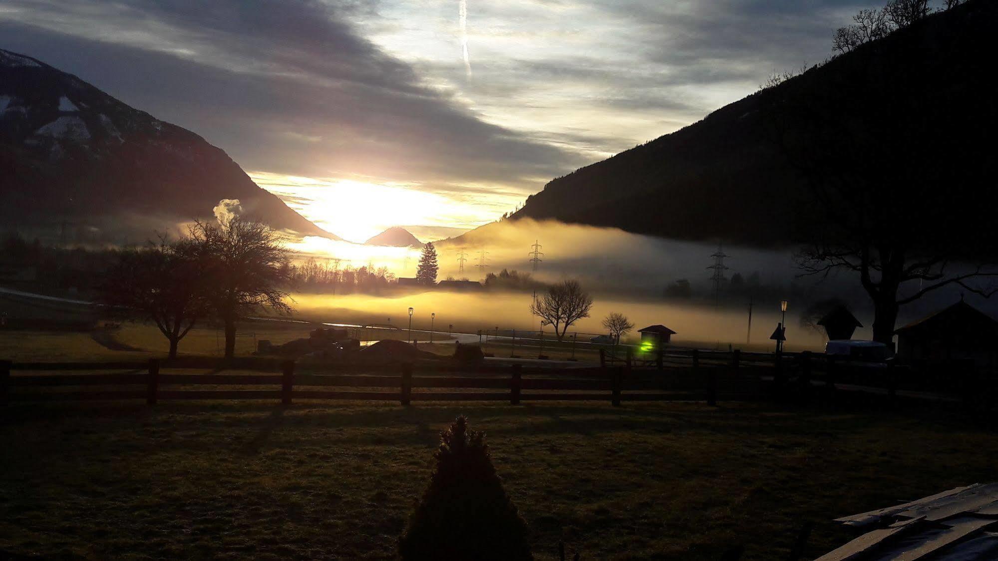 Gaestehaus Zwischenberger Obervellach Kültér fotó